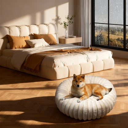 Donut Hondenmand & kattenmand 60 cm - Ronde huisdier nesten - Fluffy Hondenkussen - wasbaar - Anti-slip Mat Onderkant - Geschikt voor Pups & Kittens - Hondenmand rond - Dog Anti Stress Bed - Zacht Kattenbed - Comfortabel Nestje - beige