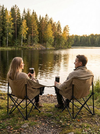 Campingstoel Maanstoel - Opvouwbaar tot 150kg - Comfortabel & Ademend met Bekerhouder - Lichtgewicht Vouwstoel met Draagtas voor Camping, Strand & Tuin - Visstoel met Armleuningen - 600D Oxford Klapstoel - Kampeerstoel - Visstoeltje Zandgeel / Beige